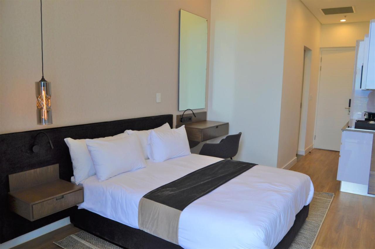 Reserved Suites Illovo Johannesburg Ngoại thất bức ảnh