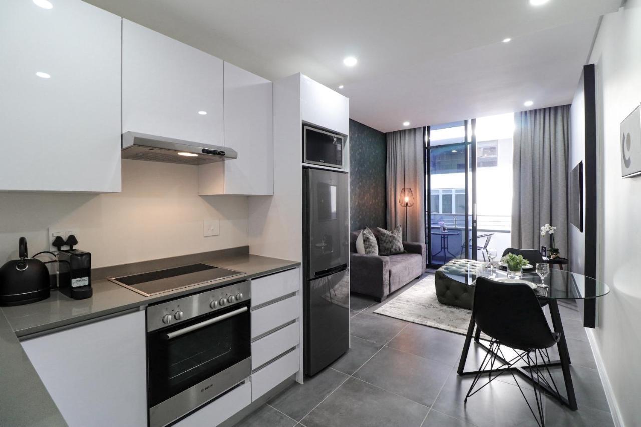 Reserved Suites Illovo Johannesburg Ngoại thất bức ảnh