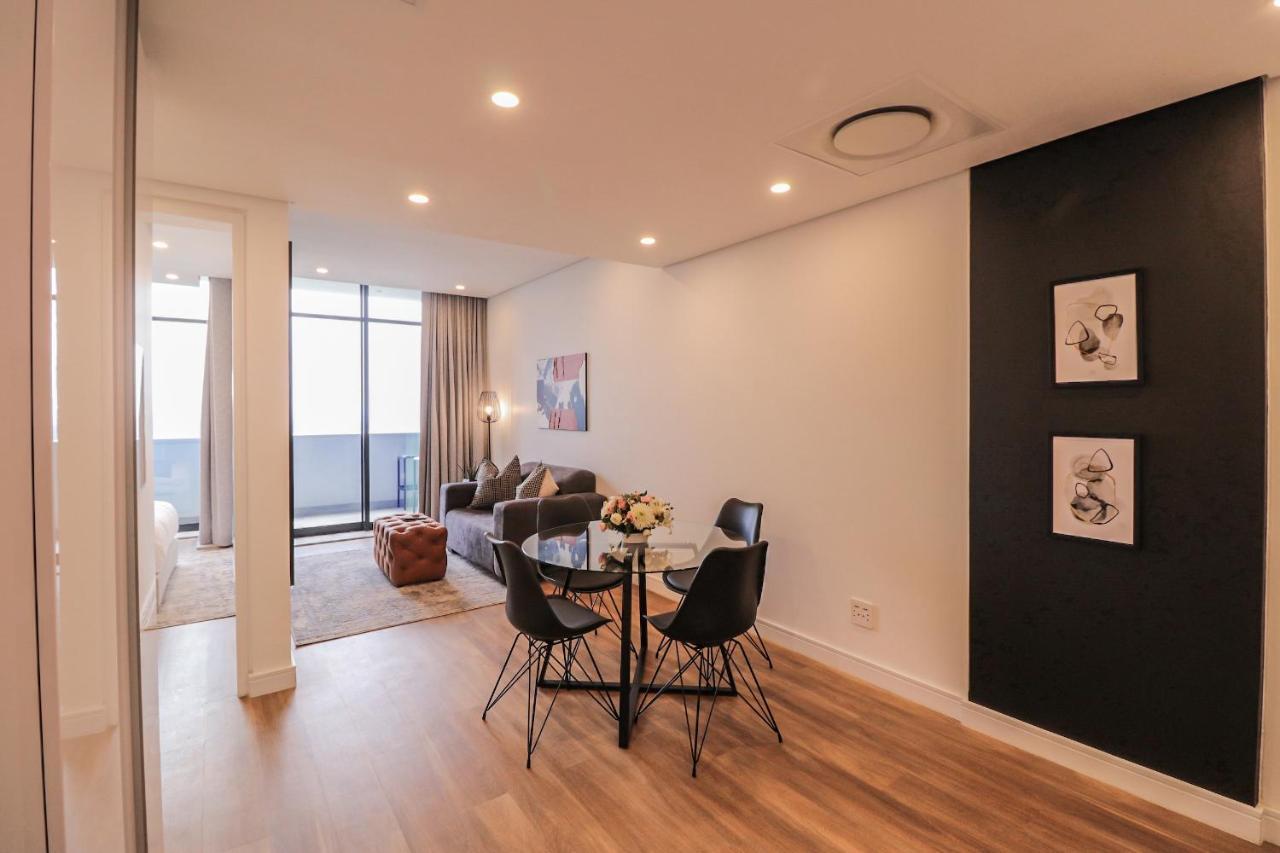 Reserved Suites Illovo Johannesburg Ngoại thất bức ảnh